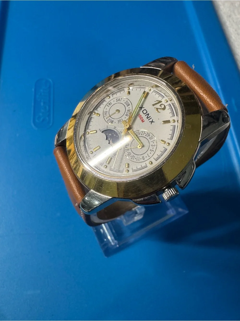 Xonix men watch
